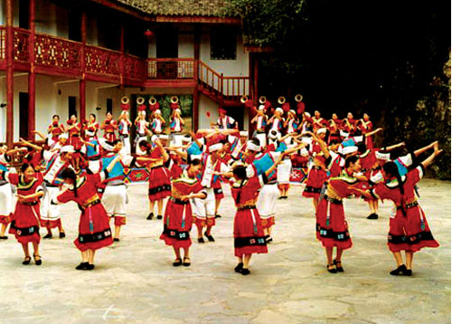 三峡土家传统民俗：巴山舞